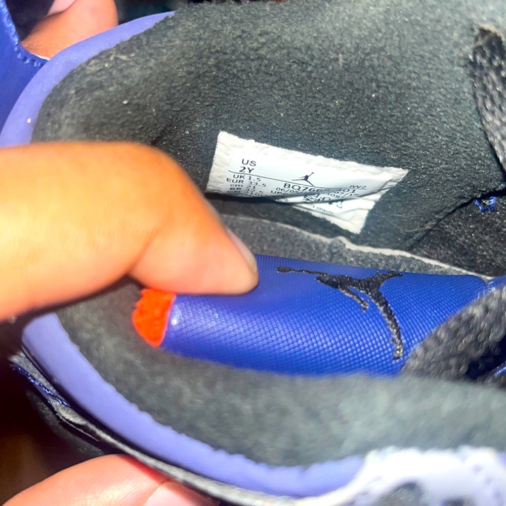 Jordan 4